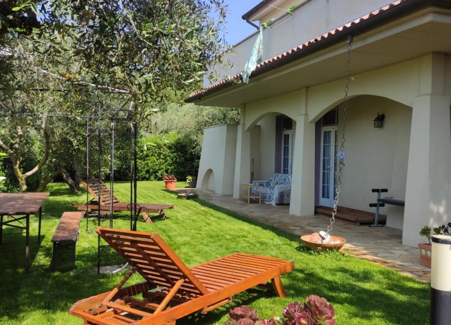 Apartment Appartamenti In Villa Castiglione della Pescaia Italy