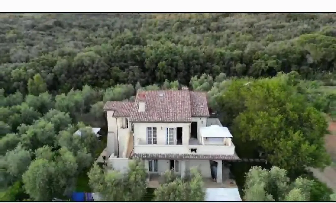 Appartamenti In Villa Castiglione della Pescaia Apartment
